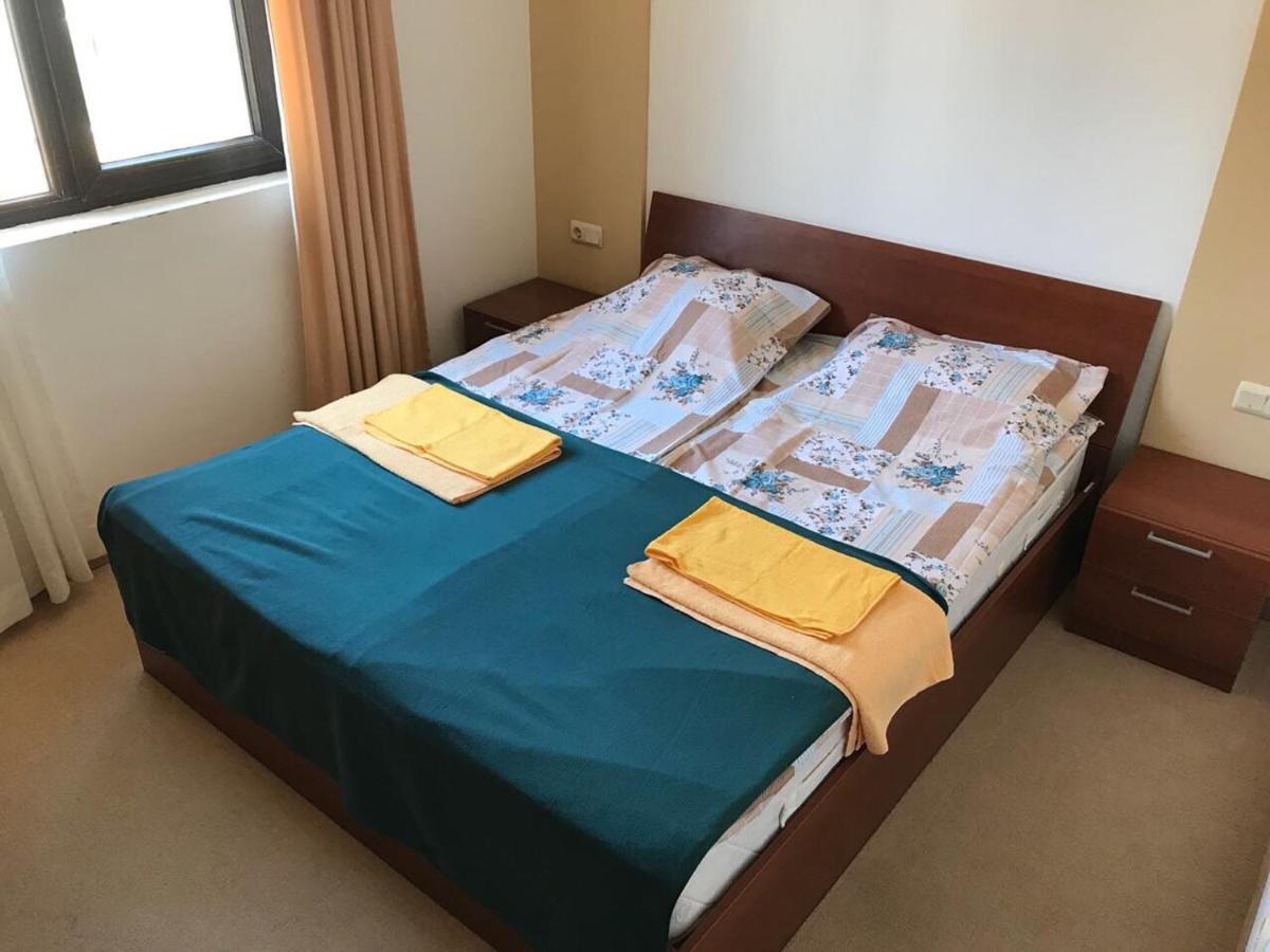 Apartment 2Br, Тристаен In Complex Green Life Sozopol Exteriör bild
